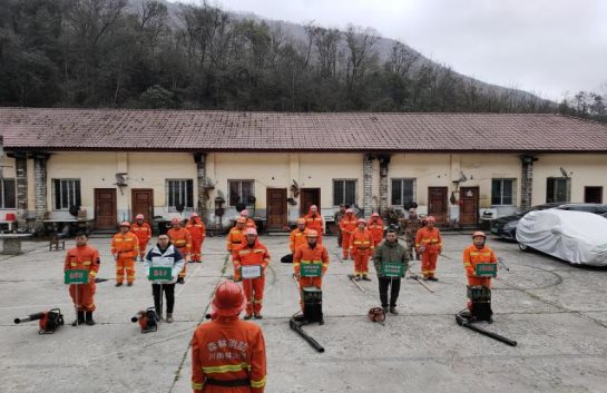 165e3e7c4d910d5478809a7ebb66a8b